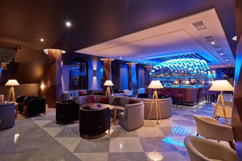 GrandHotel