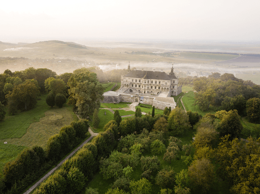 Pidhirtsi Castle