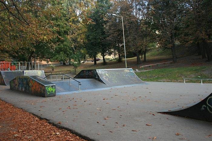 Skate park in the square "Na Valakh."